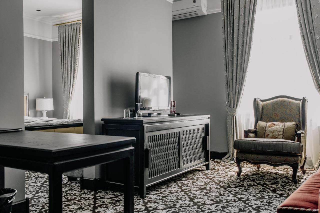 Plaza Hotel Kokshetau Exterior photo